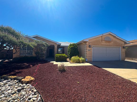 2nd image of 2613 Sandia Loop NE