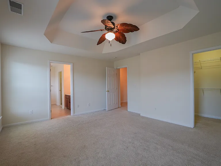 6021 Queens Walk Ct — Photo 13