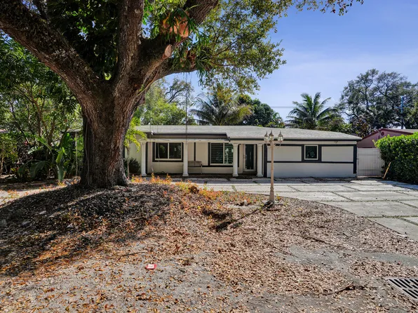 640 NE 160th Street, Miami, FL 33162