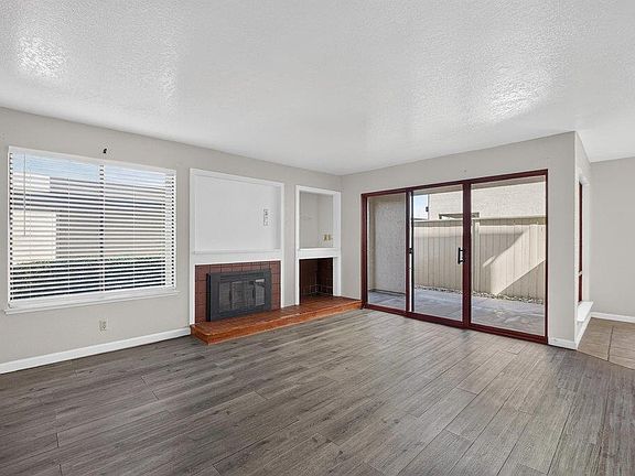 3rd image of 2402 N Main St Unit A