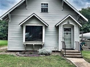 914 S Price Ave, Hominy, OK 74035