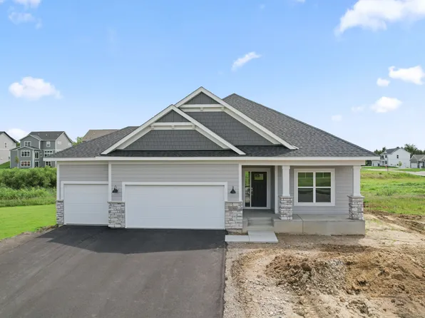 1186 Woods Creek Dr S, Delano, MN 55328