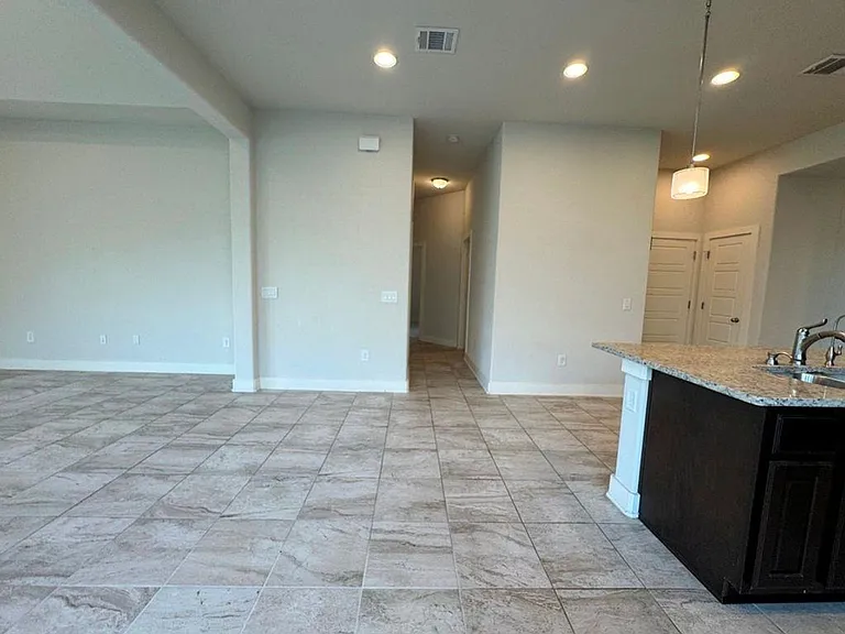 12008 Reindeer Dr — Photo 12