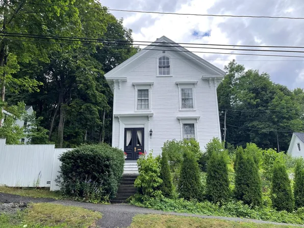 17 James Street, Bangor, ME 04401