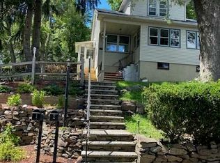 102 E Prospect St, Hawthorne, NJ 07506