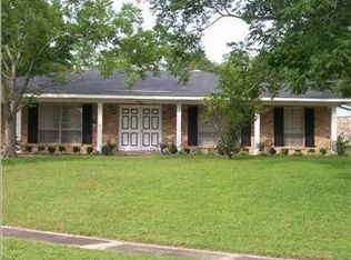 1500 Deerwood Dr E, Mobile, AL 36618