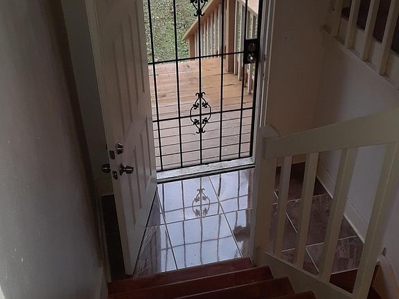 2nd image of 5878 Wellborn Trails