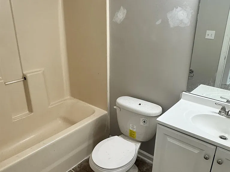 1237 Travers Ln — Photo 12