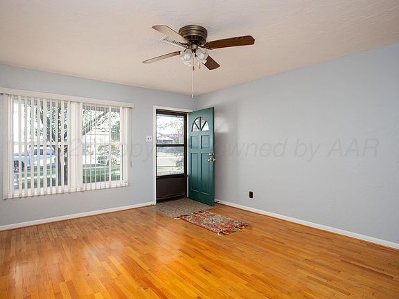 4th image of 3602 SE 29th Ave