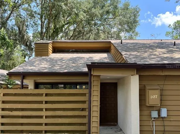 607 Glendevon Dr, New Smyrna Beach, FL 32168