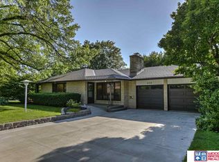 435 S Cotner Blvd, Lincoln, NE 68510