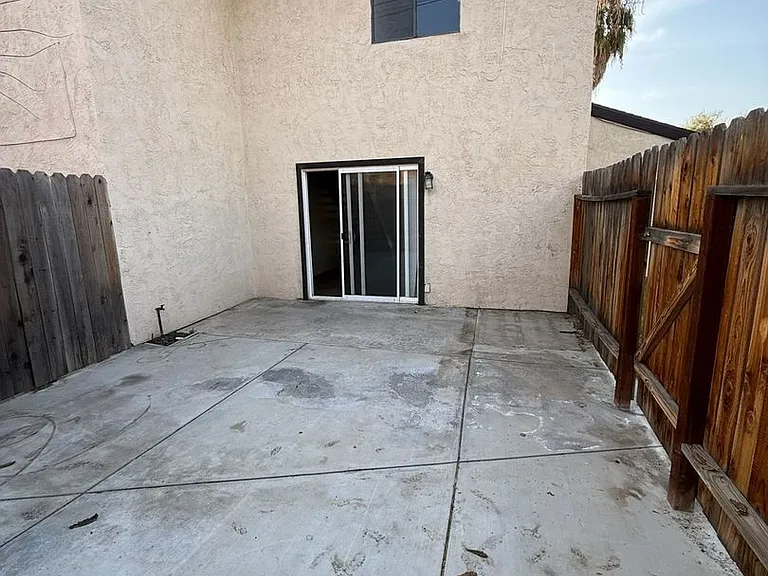 2428 Eric Way — Photo 1