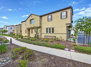 9917 Del Surf Ln, Elk Grove, CA 95757