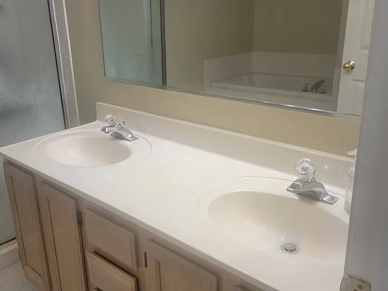 603 Admiral Dr #107 — Photo 7
