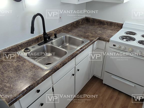 3rd image of 2150 Carstensen Ln