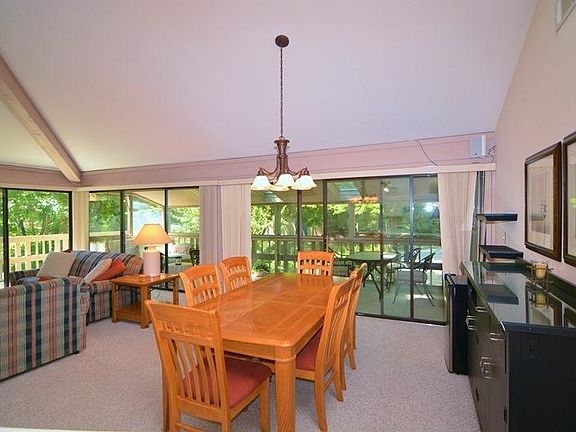 4th image of 706 Country Club Dr #4062A