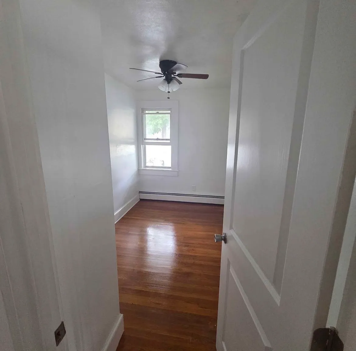 4 bed, $2,200 — Photo 4