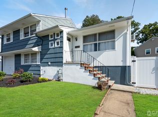 6 Cody St, Fords, NJ