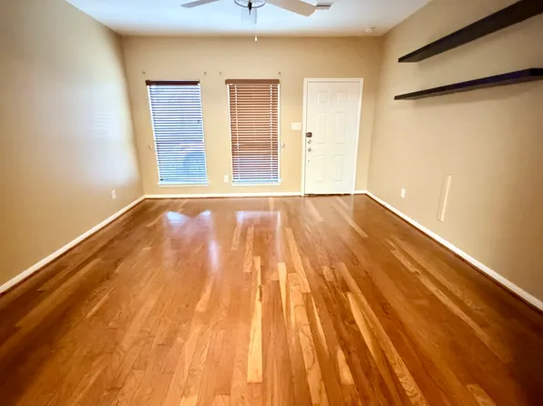 2201 Naomi St Unit D, Houston, TX 77054
