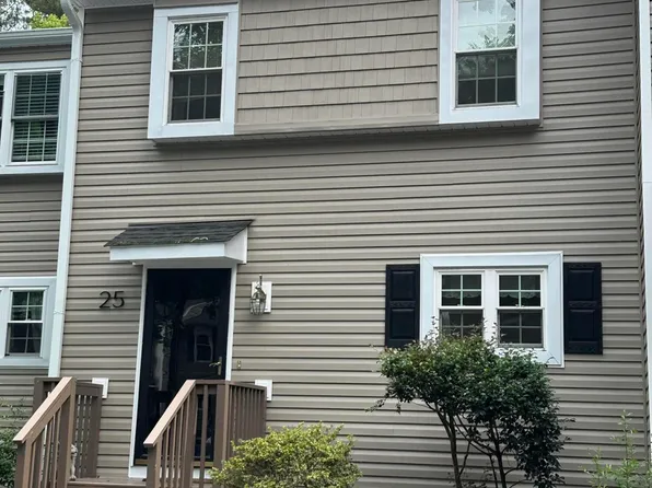 25 Willow Bridge Dr, Durham, NC 27707