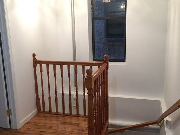 4th image of 313 W 114th St APT 1C