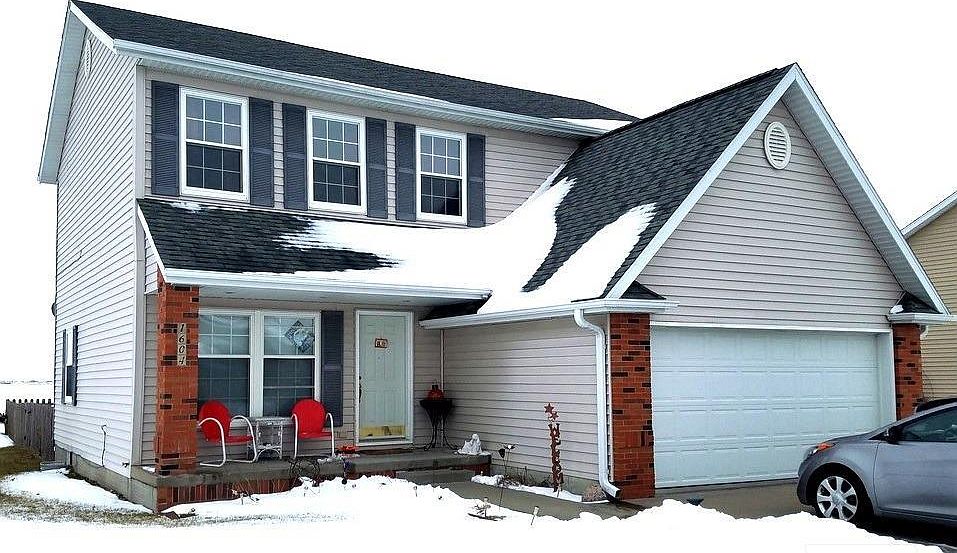 1st image of 1604 McKay Dr