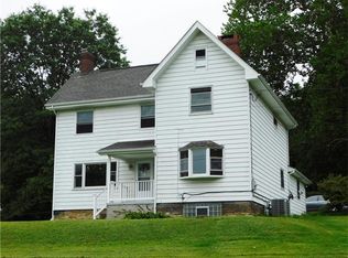 27 Trolley St, Manor, PA 15665