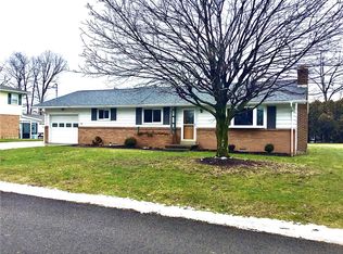 1056 Maple Dr, Kittanning, PA 16201