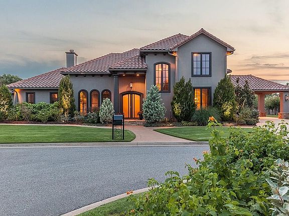 2nd image of 5816 Rosebay Ct