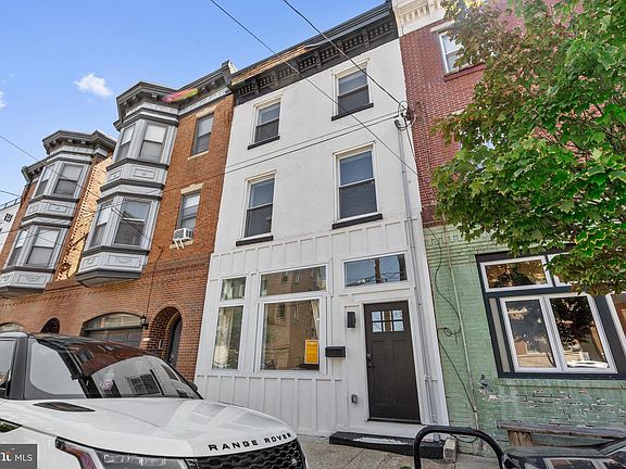 2nd image of 715 N 4th St