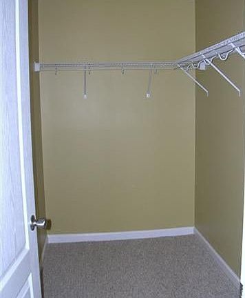 5th image of 214 Bass Pond Glen Dr