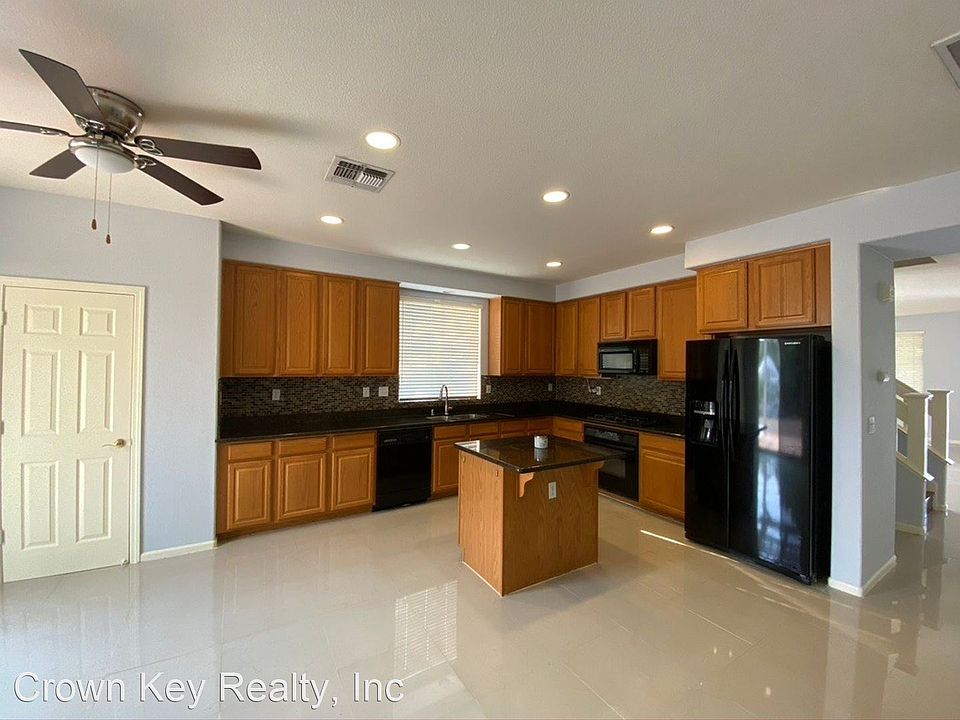 1st image of 1042 Windsong Dr