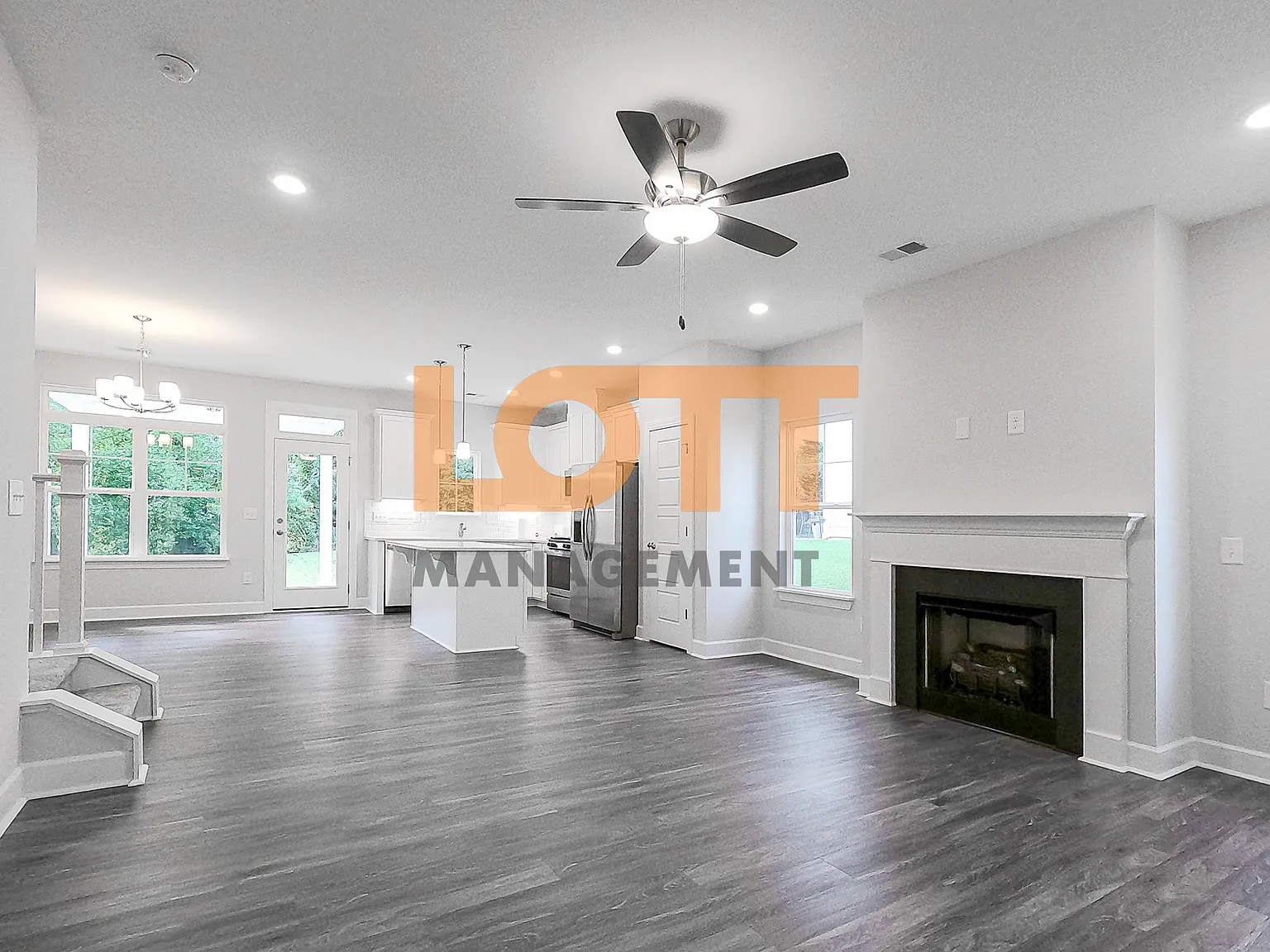 3 bed, 2.5 bath, 1648 sqft, $2,025 — Photo 4