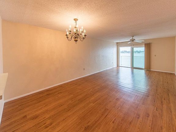 3rd image of 2711 N Halifax Ave APT 364