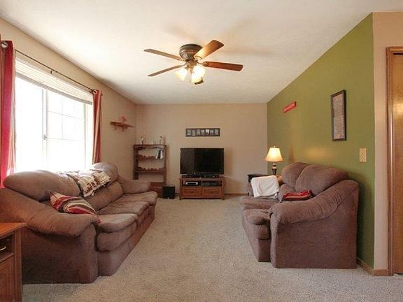 2nd image of 215 York View Ct NW #6