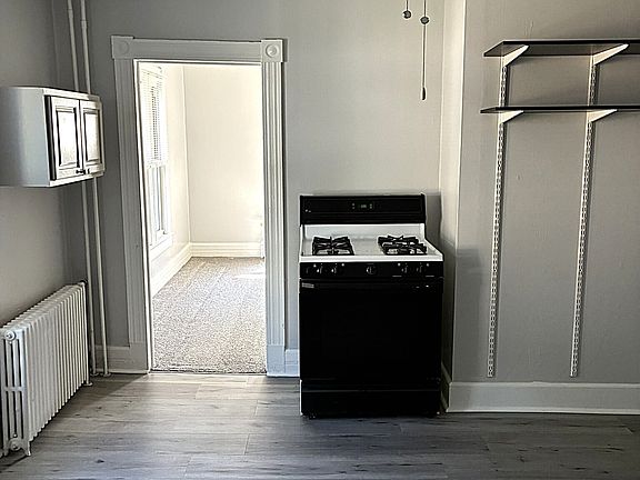 5th image of 49 Washington St APT 7