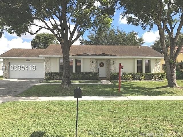 1st image of 902 NW 133rd Ave