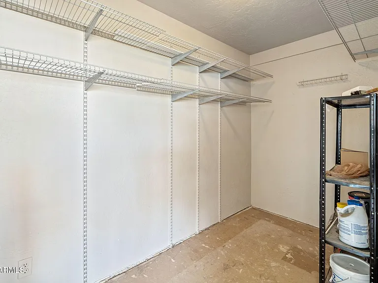 3007 N 84th Pl — Photo 29