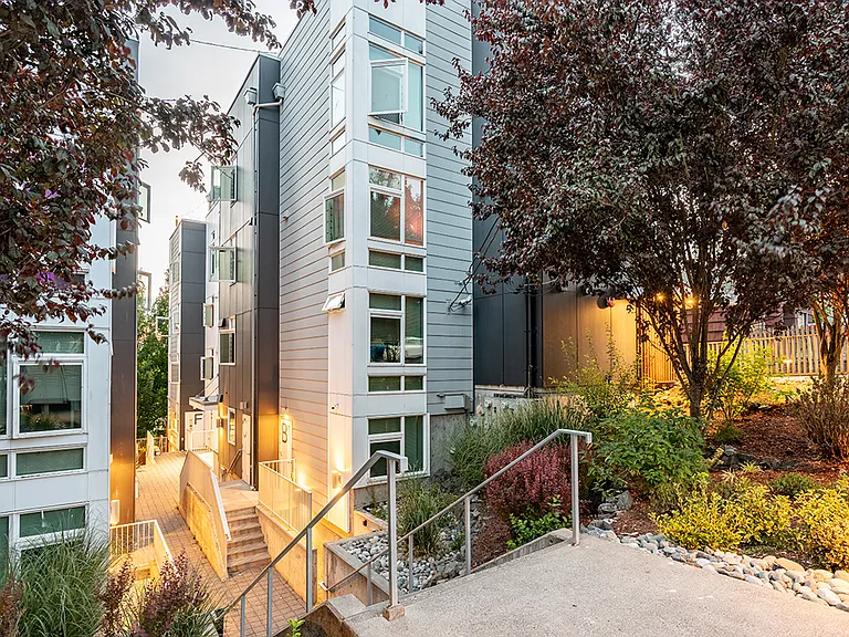 Discover Horizon Phinney! — Photo 8