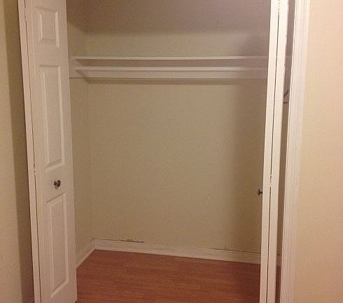 5th image of 4060 Forest Hill Ave APT G
