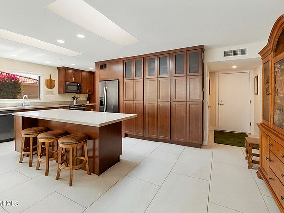 4th image of 26613 S EASTLAKE Drive