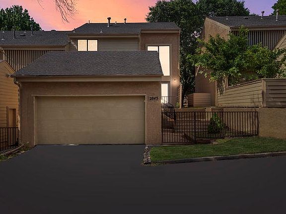 2nd image of 2843 E 84th St #22