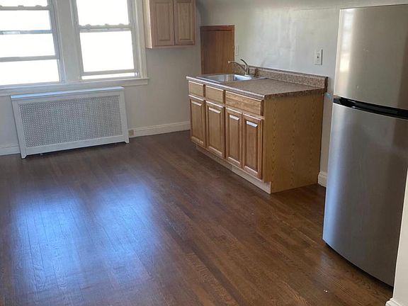 2nd image of 51 Delano Ave Floor 2