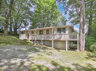 56 Faraway Dr, Cullowhee, NC 28723