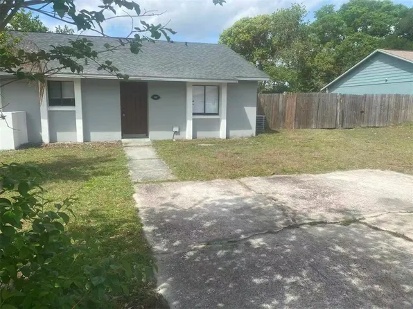 9767 Piney Point Cir, Orlando, FL 32825