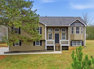 71 King Arthur Ct, Dallas, GA 30157