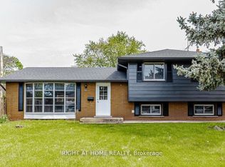 5154 New St, Burlington, ON L7L 1V4