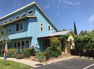 1245 Calypso Ct, Ashland, OR 97520