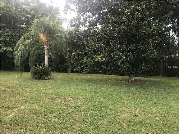 3rd image of 13311 Wagner Dr