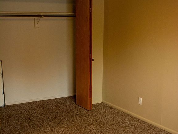 4th image of 116 N Center St #1